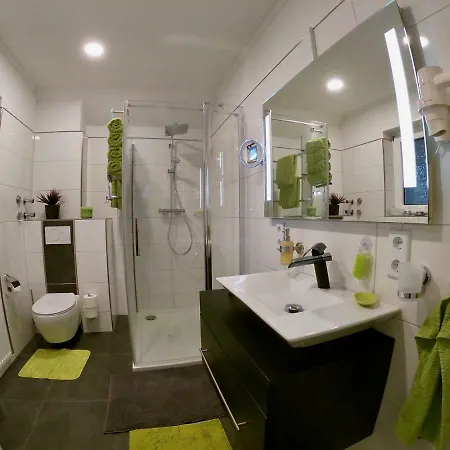 Luxuriose Ferienwohnung Fur 2-4 In Appartement *