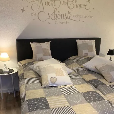 Luxuriose Ferienwohnung Fur 2-4 In Appartement