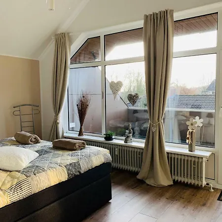 Appartement Luxuriose Ferienwohnung Fur 2-4 In Bad Zwischenahn