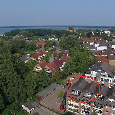 Appartement Luxuriose Ferienwohnung Fur 2-4 In Bad Zwischenahn